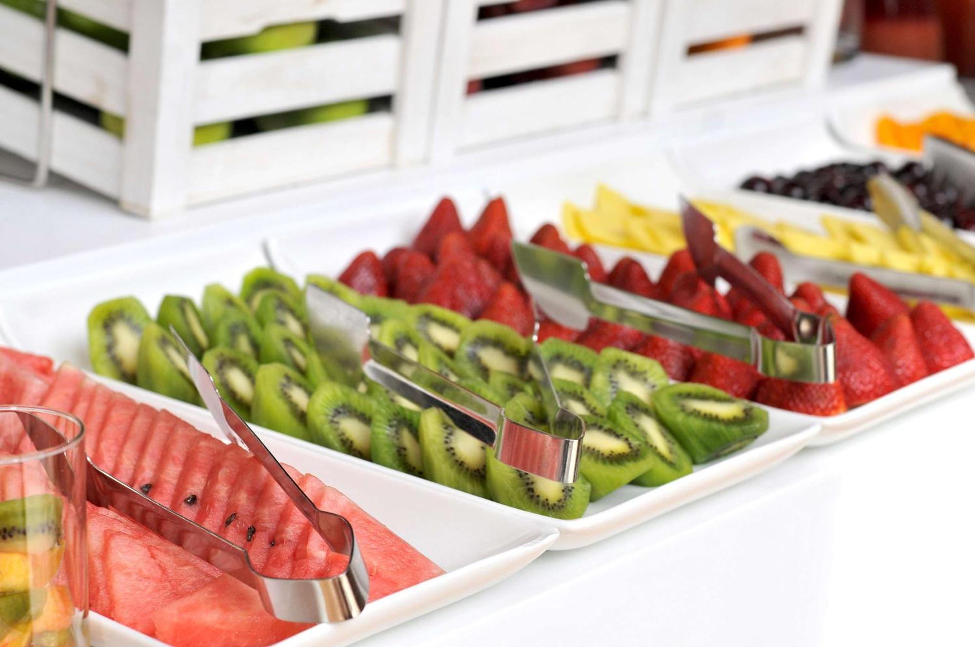 Nh Collection Plaza Santiago Ξενοδοχείο Εξωτερικό φωτογραφία Fruit salad