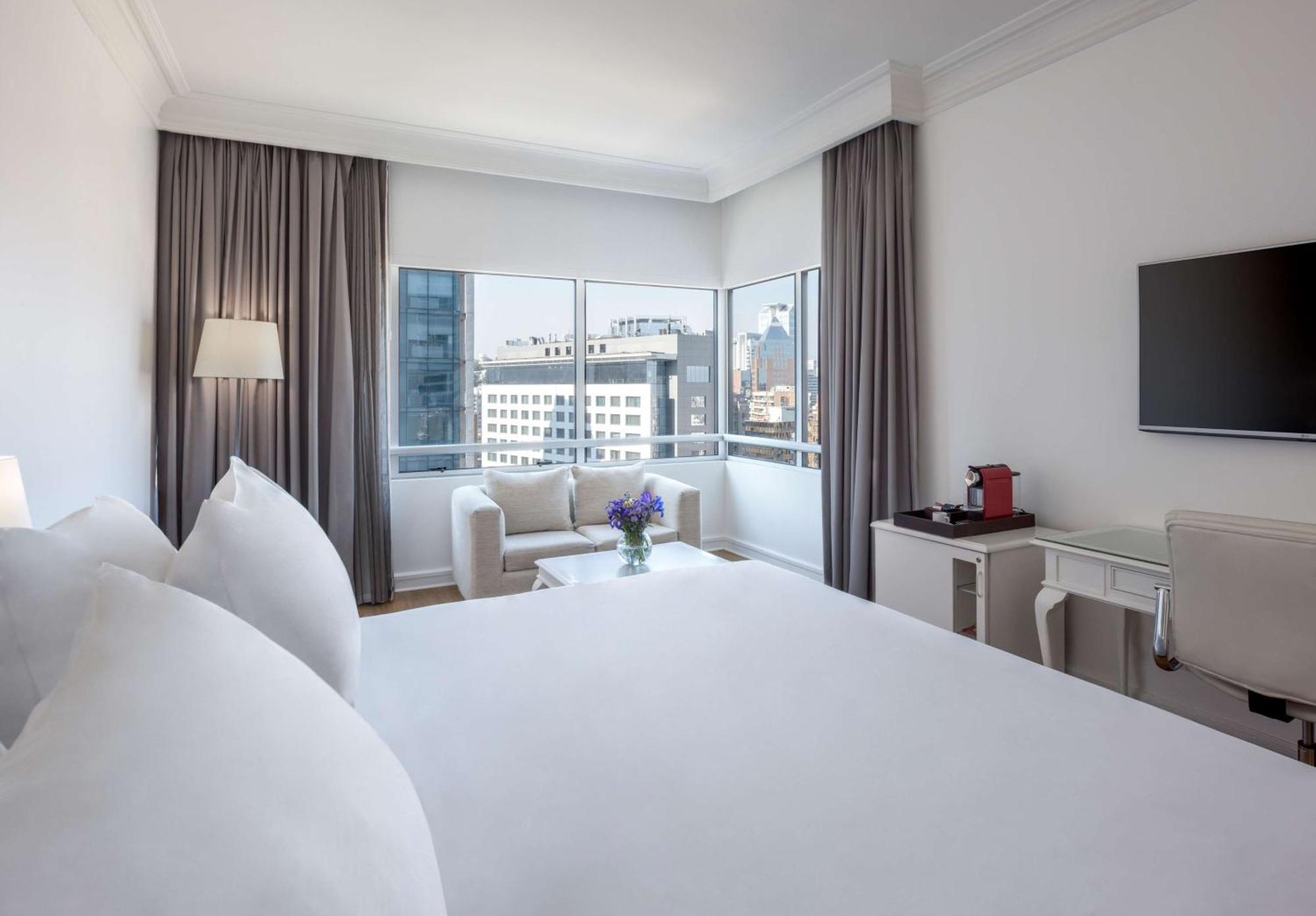 Nh Collection Plaza Santiago Ξενοδοχείο Εξωτερικό φωτογραφία Deluxe room