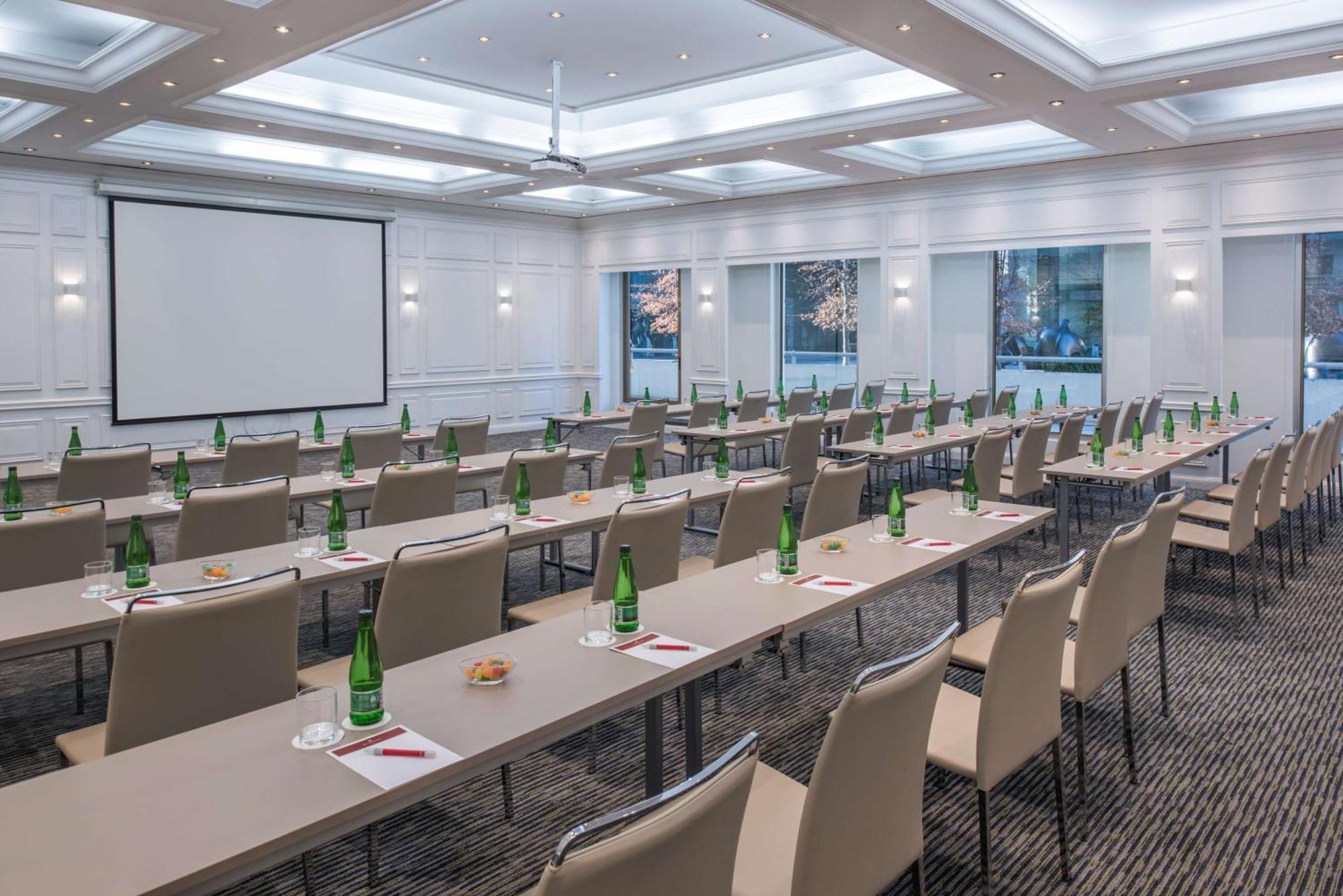 Nh Collection Plaza Santiago Ξενοδοχείο Εξωτερικό φωτογραφία Meeting room